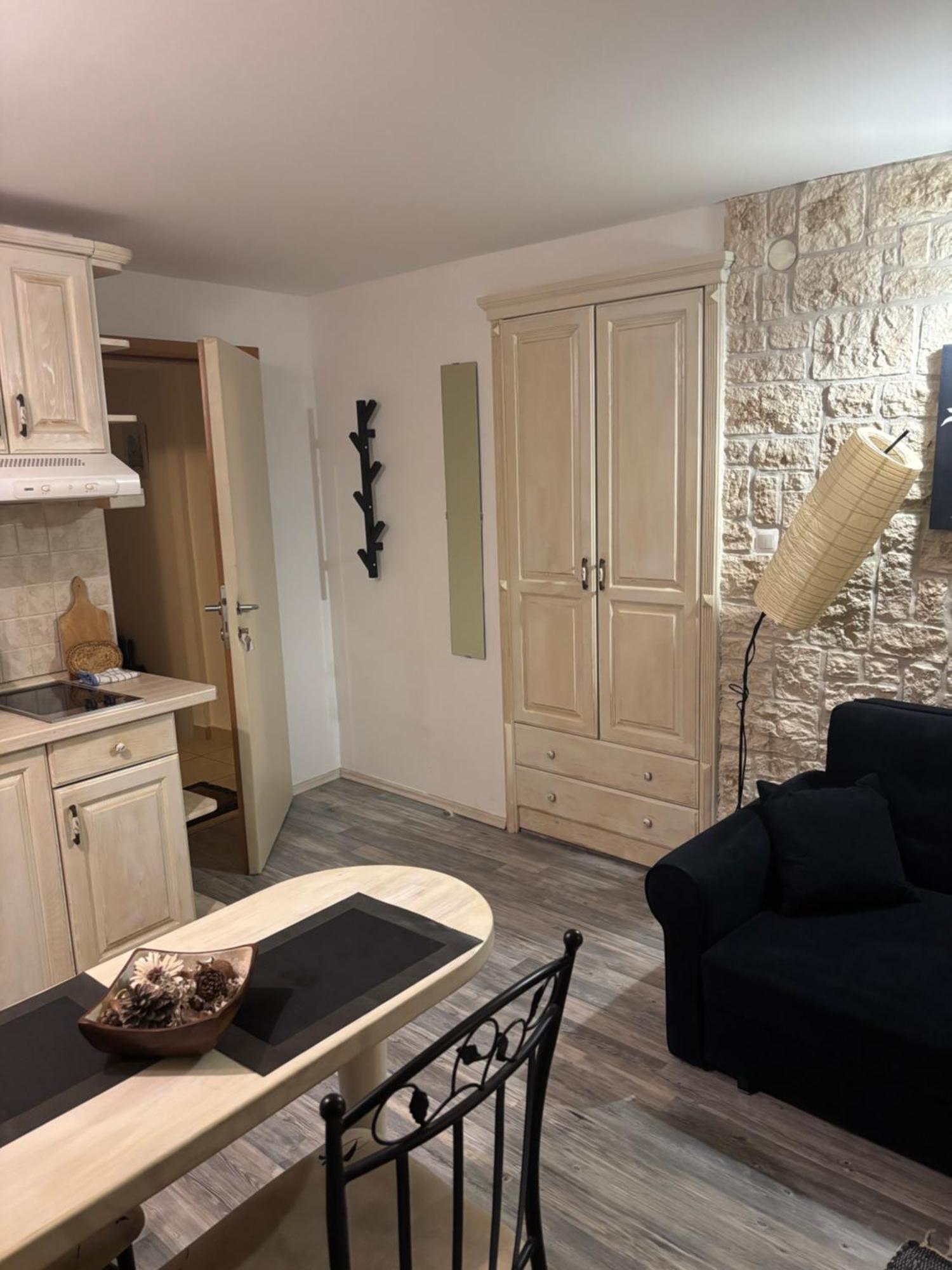 Old Town Apartment シベニク エクステリア 写真
