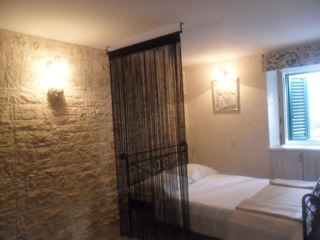 Old Town Apartment シベニク 部屋 写真