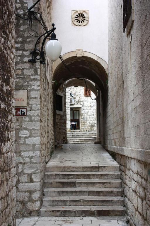 Old Town Apartment シベニク エクステリア 写真